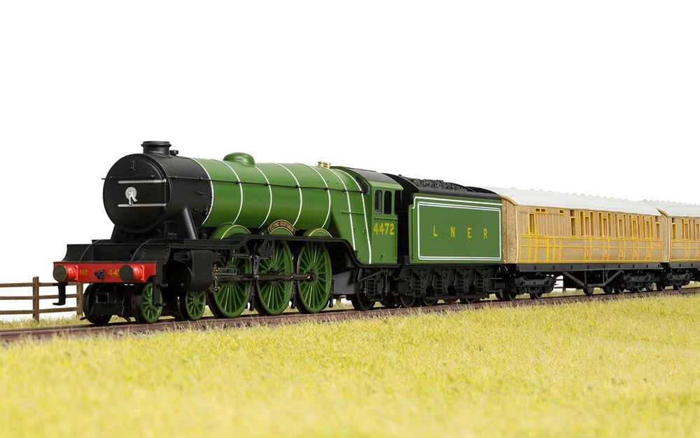 Hornby R1255 OO Flying Scotsman Train Set - 100 Years Edition