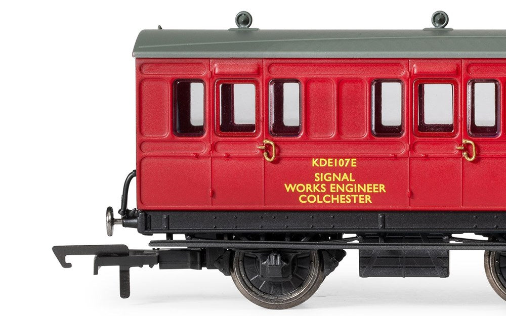Hornby R40359 OO BR Departmental, 6 Wheel Crew Coach, KDE107E - Era 8