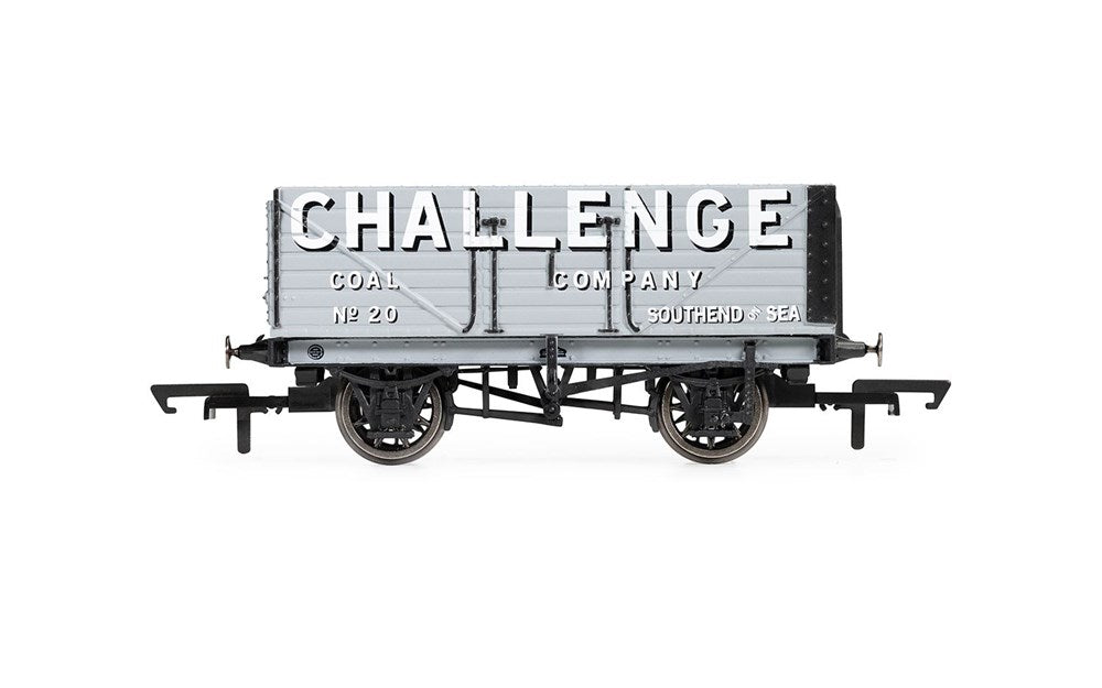 Hornby R60193 OO R60193 7 Plank Wagon, Challenge Coal Company - Era 3