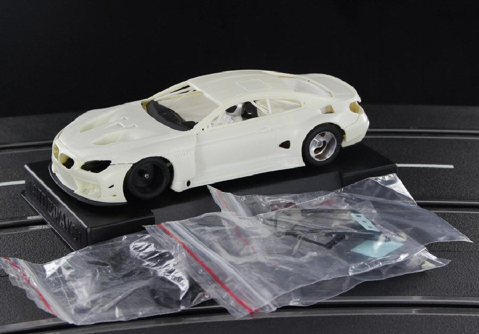 Sideways SWCAR03K BMW M6 GT3 - White kit