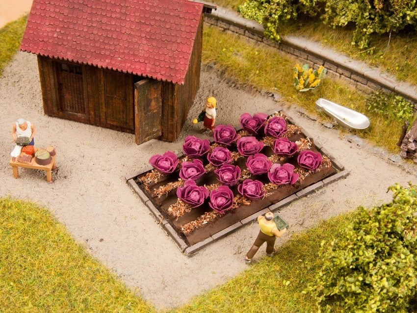 Noch 13218 HO Red Cabbages - 16 Plants 3cm x 6cm