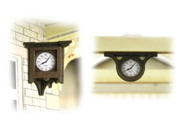 Metcalfe PO515 [OO] Station Clocks