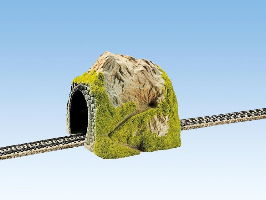 Noch 02120 HO Straight Tunnel - Single Track (25cm x 19cm x 16cm high)