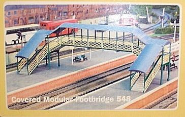 Ratio 548 Covered Modular Footbridge