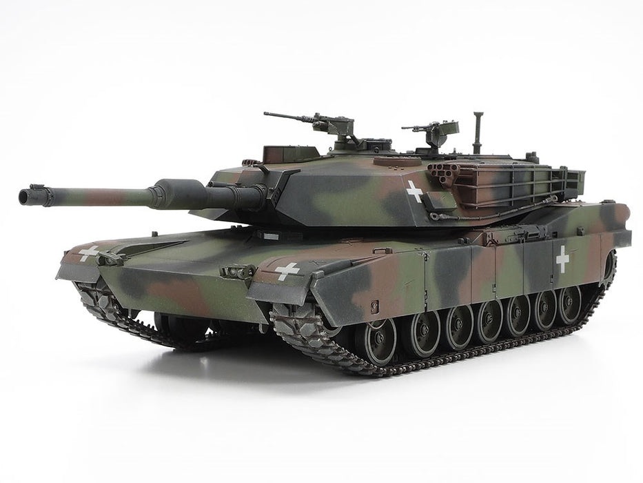 Tamiya 25216 1/35 M1A1 Abrams Ukraine
