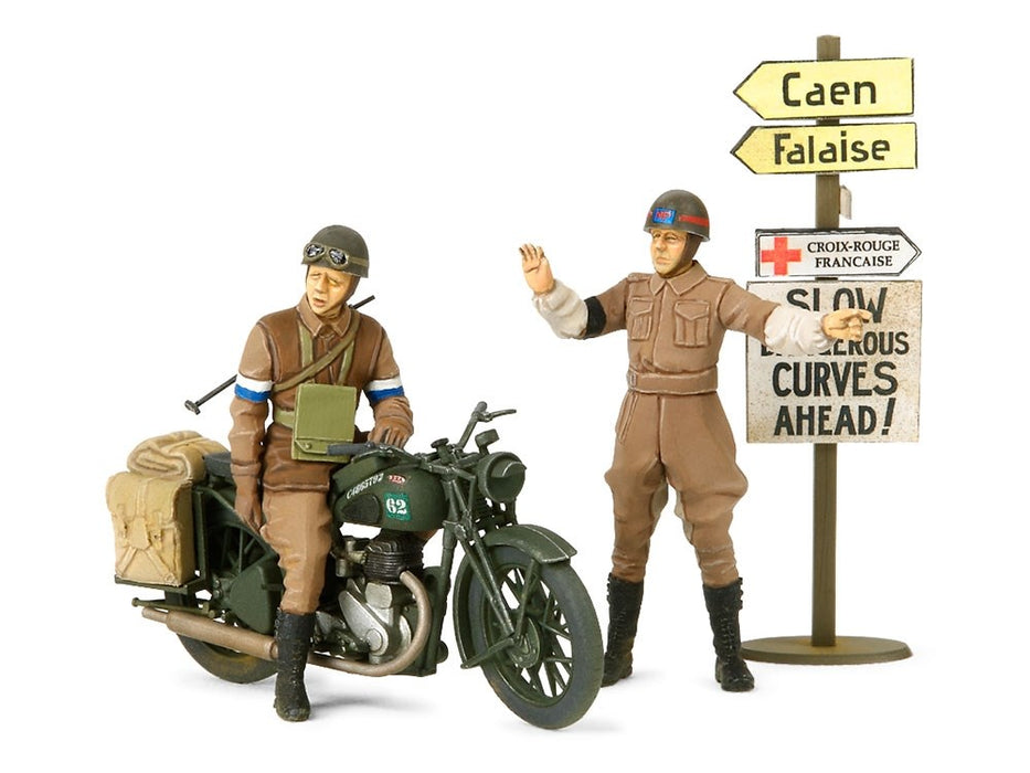 Tamiya 35316 1/35 Scale WWII British BSA M20 Motorcycle with Military Police Set