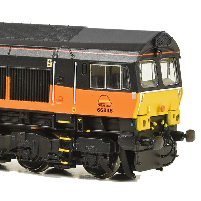 Graham Farish [N] 371-387 Class 66/8 66846 Colas Rail Freight