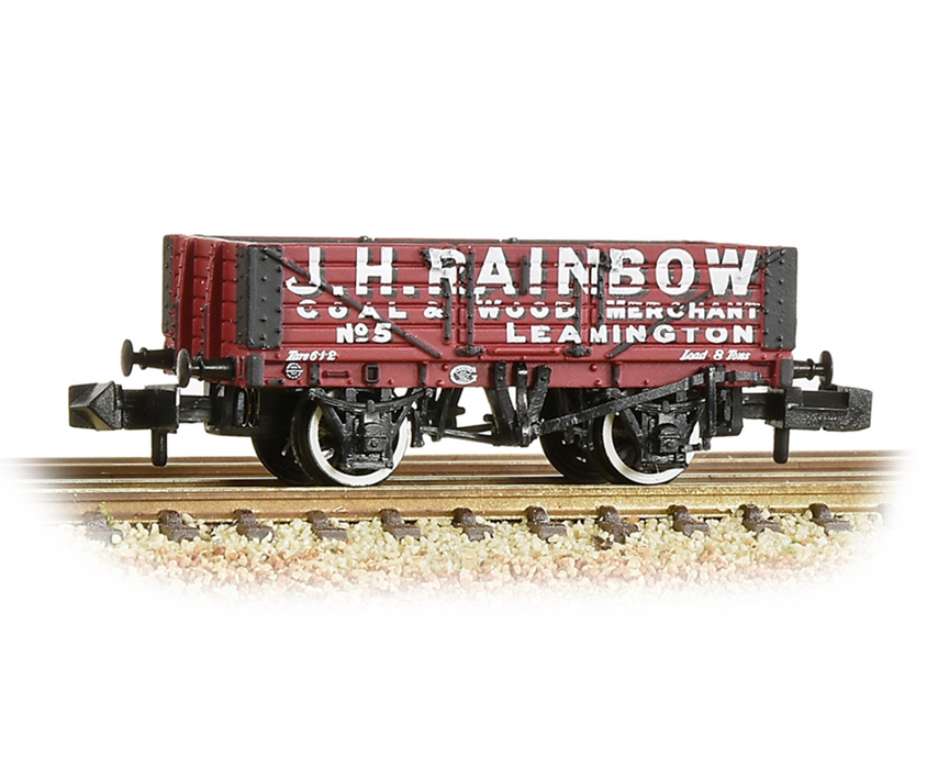 Graham Farish [N] 377-066 5 Plank Wagon with Wooden Floor 'J. H. Rainbow' Red