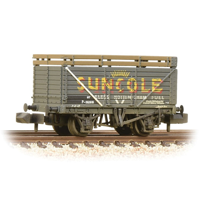 Graham Farish [N] 377-206A 8 Plank Wagon with Coke Rails 'Suncole' (P Number) Weathered