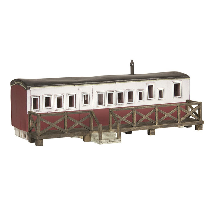 Branchline [OO] 44-0150R Scenecraft Holiday Coach Red and White