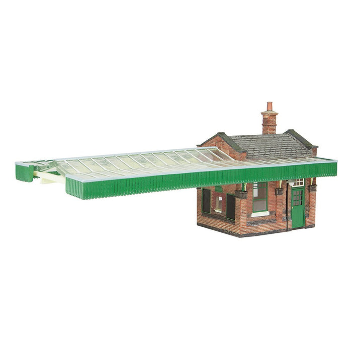 Branchline [OO] 44-117A Scenecraft Great Central Station Booking office w/Canopy Green & Cream