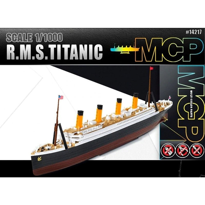 Academy 14217 1:1000 R.M.S Titanic