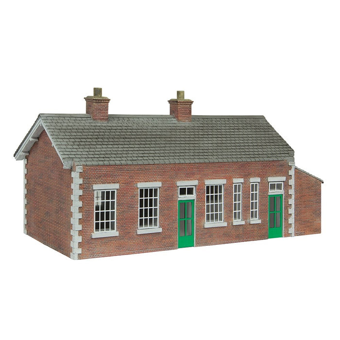 Branchline [OO] 44-0179A Scenecraft S&DJR Brick Station with Green and Cream detail