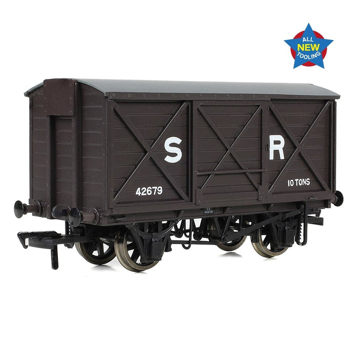 EFE Rail [OO] E87053 LSWR 10T Ventilated Van in SR Brown (Early)