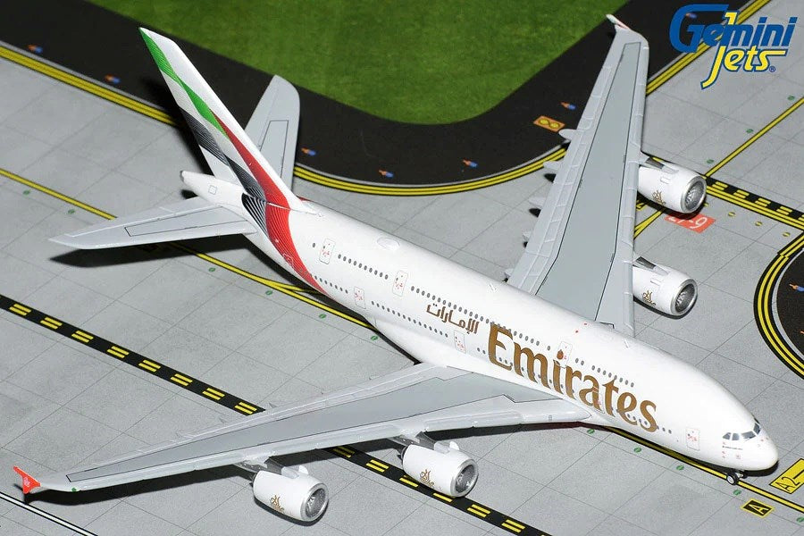 Gemini Jets GJUAE2218 1:400 Emirates Airbus A380 (New Livery) A6-EOG