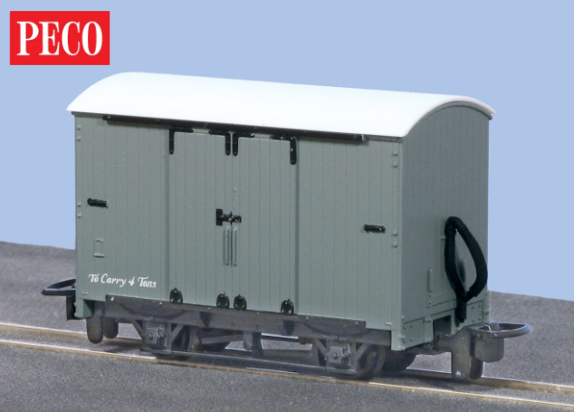 Peco GR-220U OO-9 Box Van Unlettered Grey