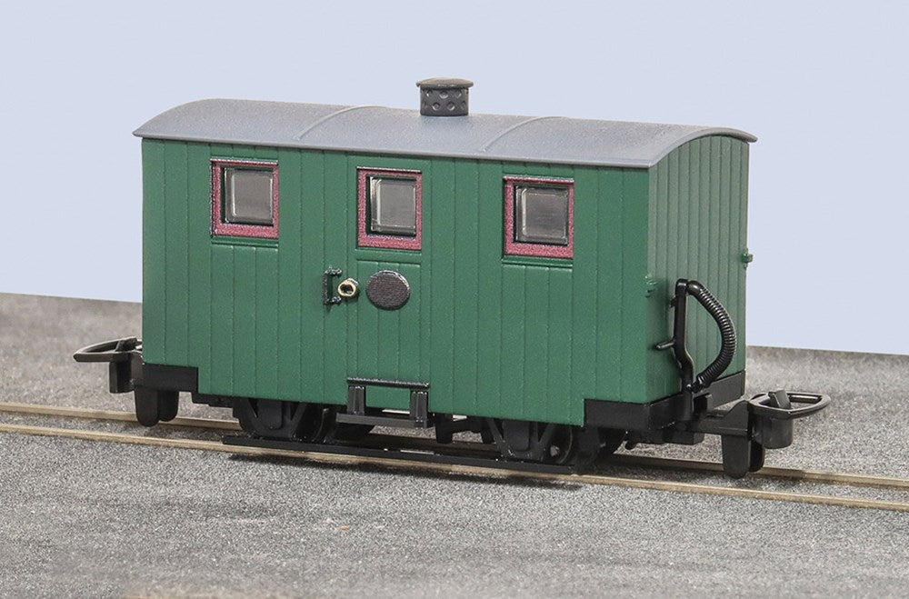 Peco GR-570UG OO-9 FR 4-Wheel Quarryman Coach without Balcony in Unlettered Green