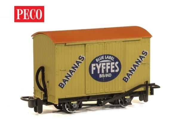 Peco GR-902 OO-9 Box Van Fyffes Bananas