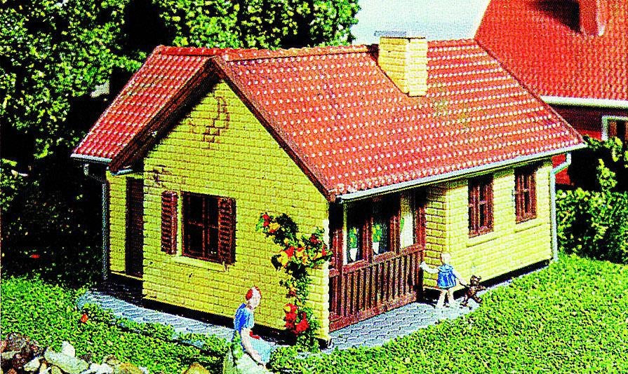 Heljan 01000213 HO Detached House Kit
