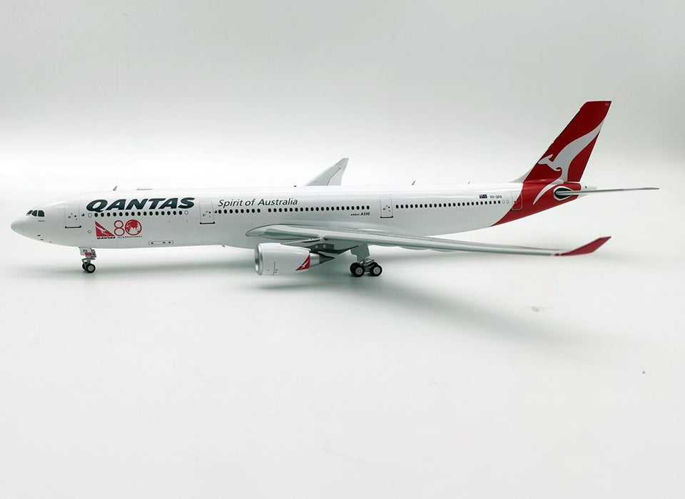 Inflight200 IF333QF0522 1:200 Qantas Airways Airbus A330-300 '80 Years of International Service' VH-QPA