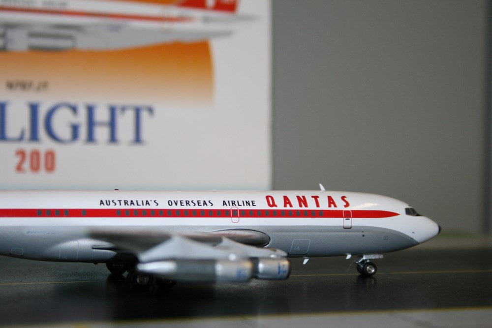 Inflight200 IF7071JTP 1:200 Qantas Boeing 707-100 N707JT 'John Travolta