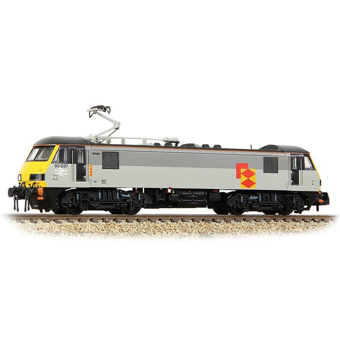 Graham Farish [N] 371-781 Class 90/0 90037 BR Railfreight Distribution Sector