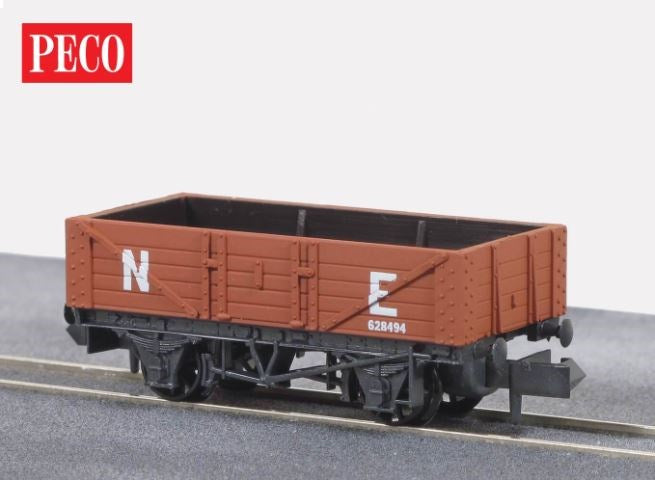 Peco NR-40E N LNER 5 Plank Mineral Wagon - Red Oxide