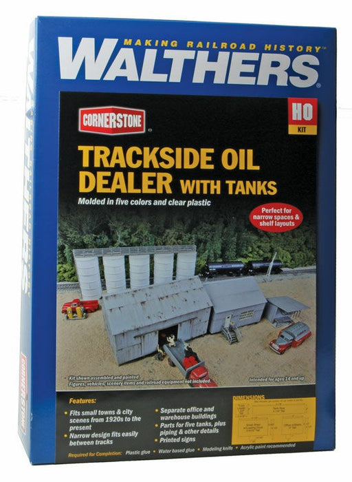 Walthers Cornerstone 933-4059 HO Trackside Oil Dealer with Storage Tanks Kit
