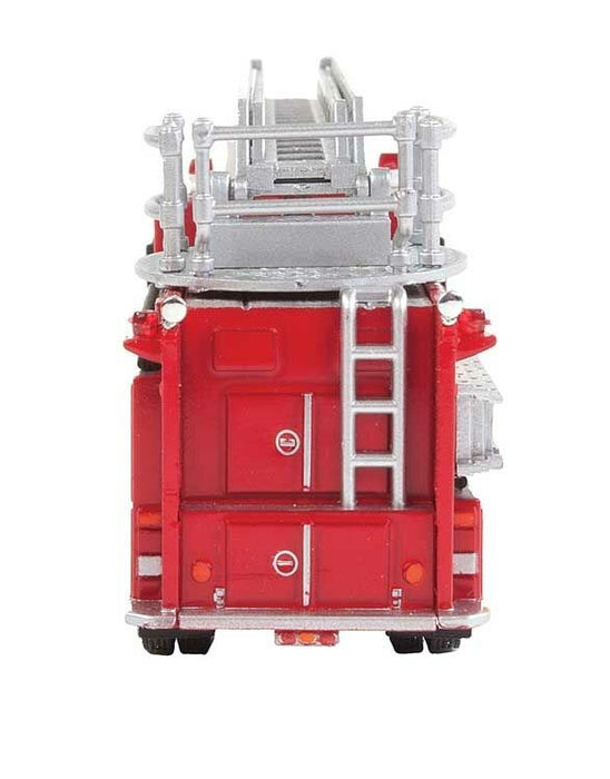 Walthers SceneMaster 949-13801 HO Heavy-Duty Fire Department Ladder Truck - Assembled - Red