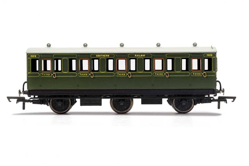 Hornby R40132A OO SR 6 Wheel Coach 3rd Class Fitted Lights 1909 - Era 3