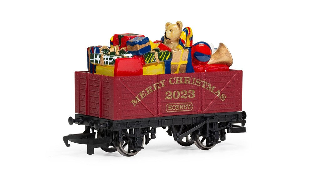 Hornby R60082 OO Christmas Wagon 2023