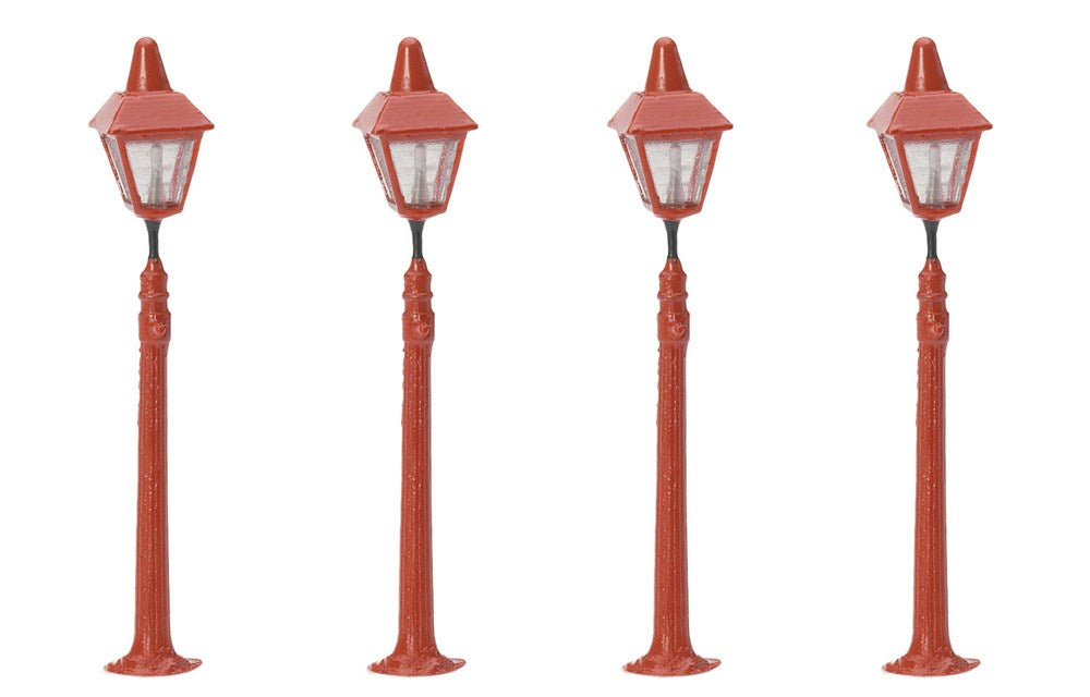 Hornby R8673 OO Station lamps (4)